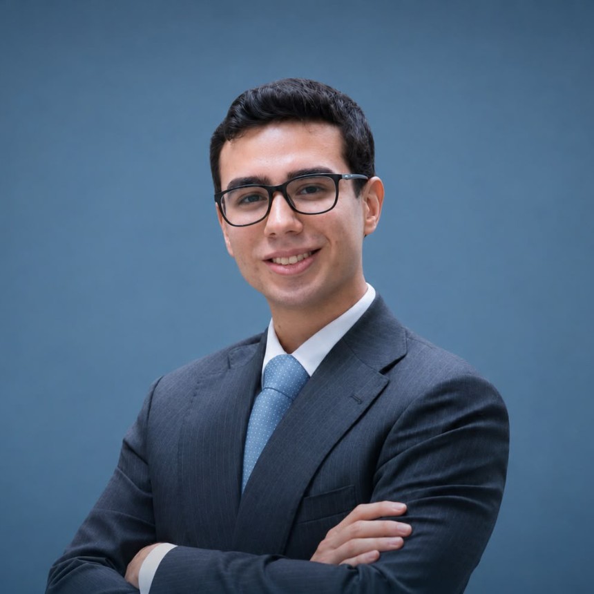 Abg. Sebastián Andrade Yánez